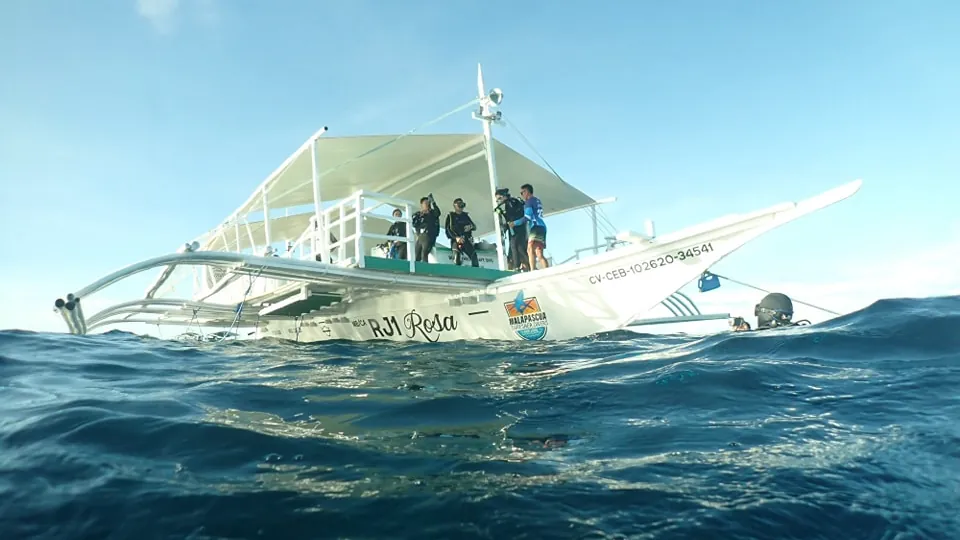 MTD Rosa Bangka dive boat Malapascua